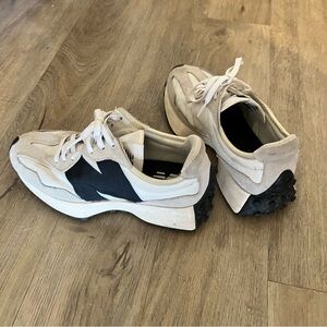 New balance women size 7